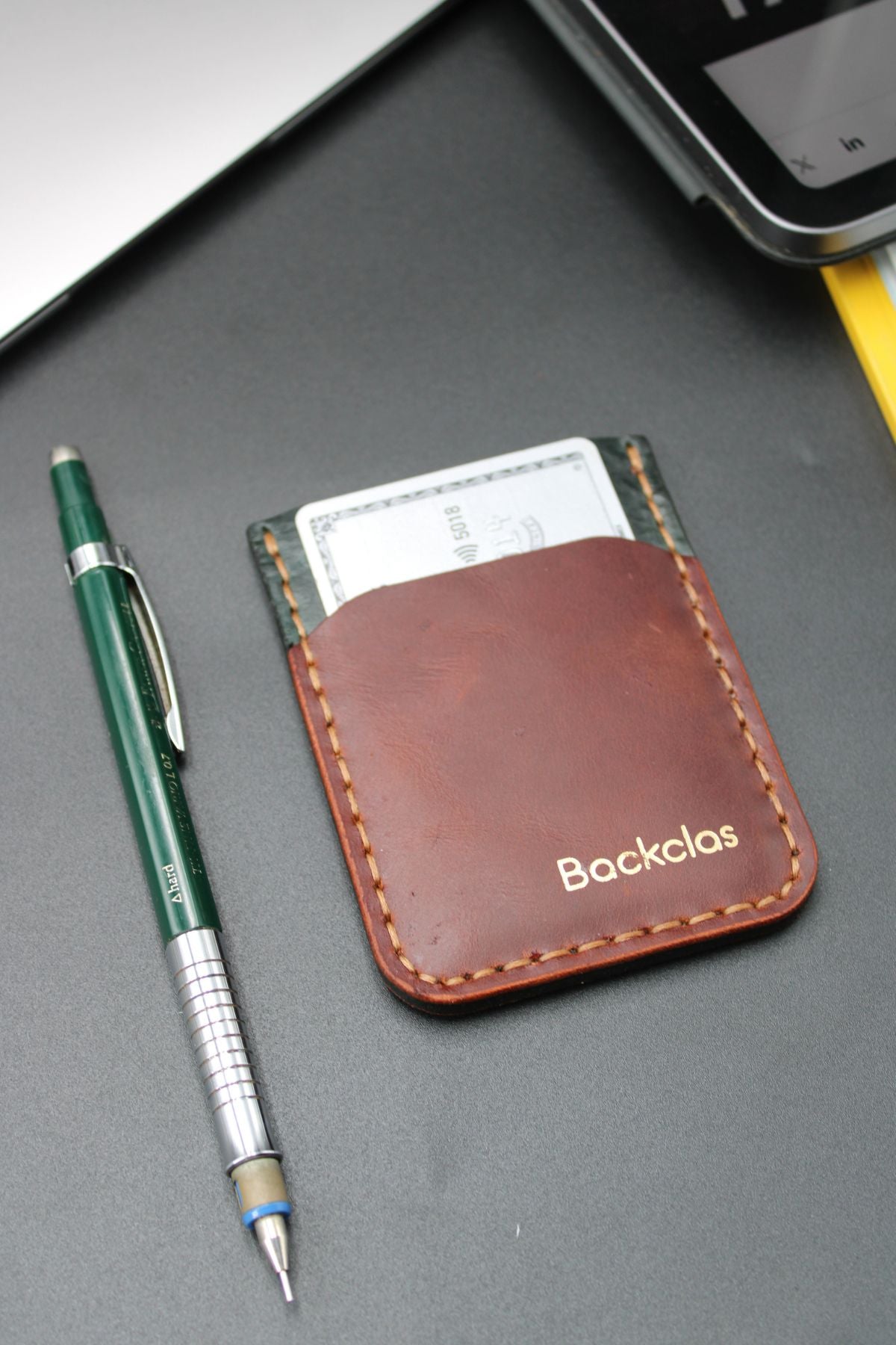 Antik Deri Dikey 3 Gözlü Dikey Kartlık