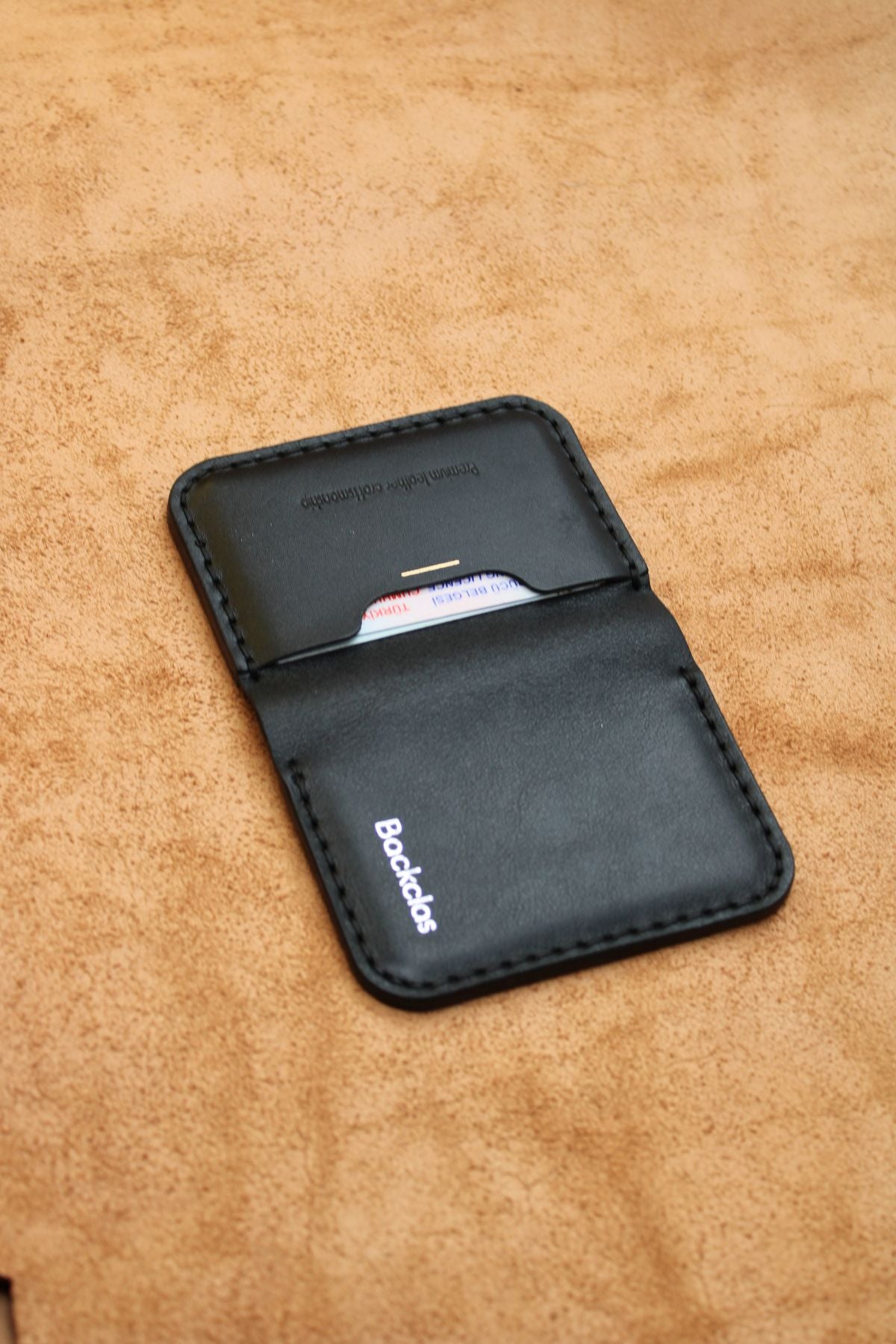 The Classic Black V5 - Full siyah Deri Koleksiyonu