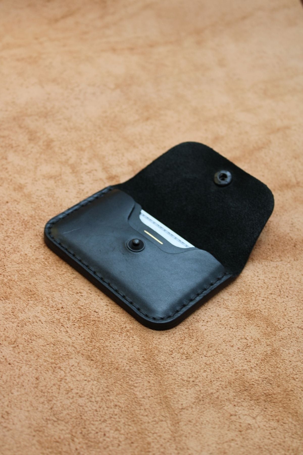 The Classic Black F3 - Full Siyah Deri Koleksiyonu